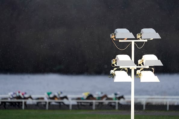 La mayor parte de la helada durante los próximos días será un problema de viaje principalmente para los dos tercios del norte y centro sur de Texas.
