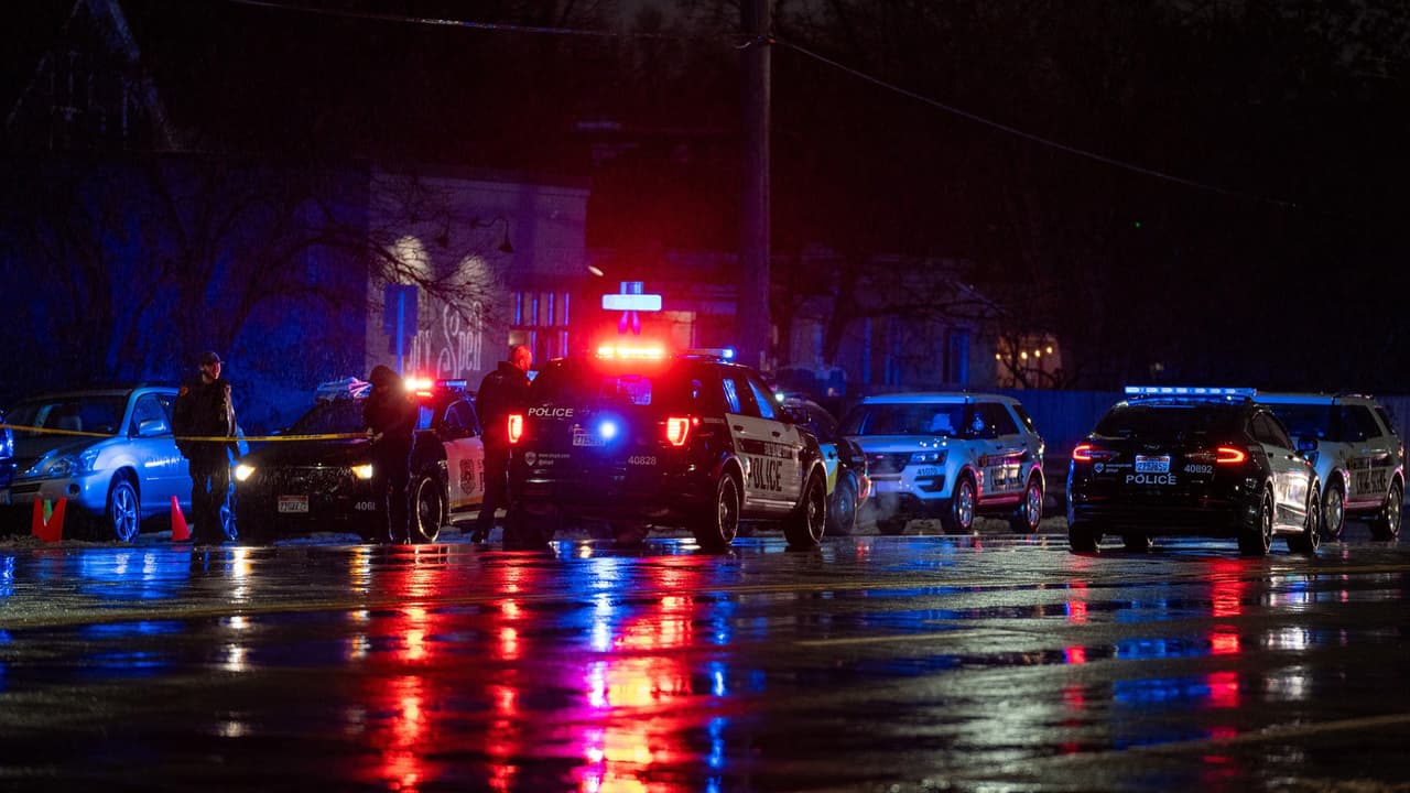 Mujer es arrestada por obstruir la investigación del homicidio de un joven de 18 años