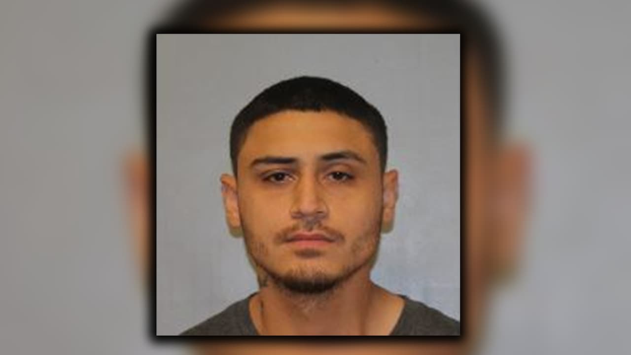 Michael López fue detenido el 3 de junio después de que la oficina del alguacil lo acusó de robar una camioneta de una casa en Gilleland Circle en Peachtree Corners. La camioneta, que valía más de $ 10,000, fue recuperada el mismo día, dijeron las autoridades.