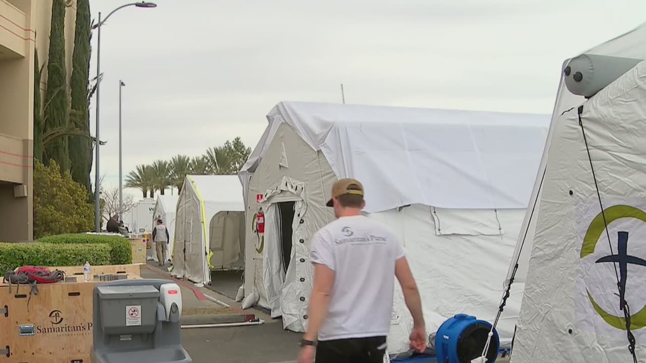 Desde finales de noviembre de 2020 la explosión de casos, hospitalizaciones y muertes por coronavirus aumentaron aceleradamente, colapsando los sistemas de salud estatal.