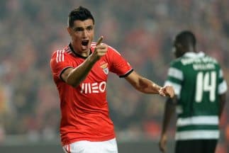 Al delantero guaraní Oscar Cardozo le interesaría jugar en la Major League Soccer