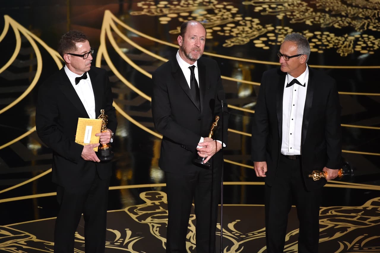 Mejor Mezcla de Sonido fue para Gregg Rudloff, Chris Jenkins y Ben Osmo por su trabajo en 'Mad Max'.