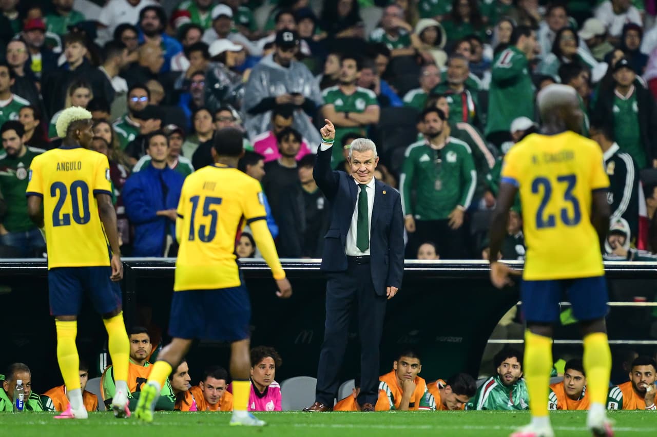 A Javier Aguirre no le asusta el contexto del Valencia dicen al interior del equipo