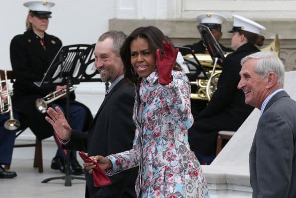El abeto de Colorado de seis metros de altura proviene de Pennsylvania y fue recibido por las hijas de Obama.