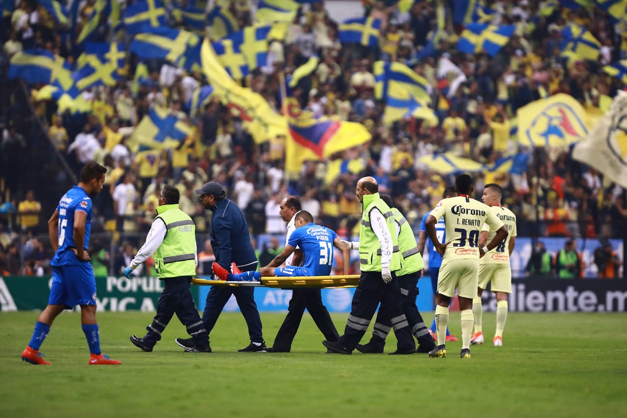 Desgraciadamente, para su causa y la del Cruz Azul, Orbelín no estaba en condiciones de seguir, aunque hizo el intento de regresar al campo. Y a los 9 minutos fue remplazado por Jonathan Rodríguez.