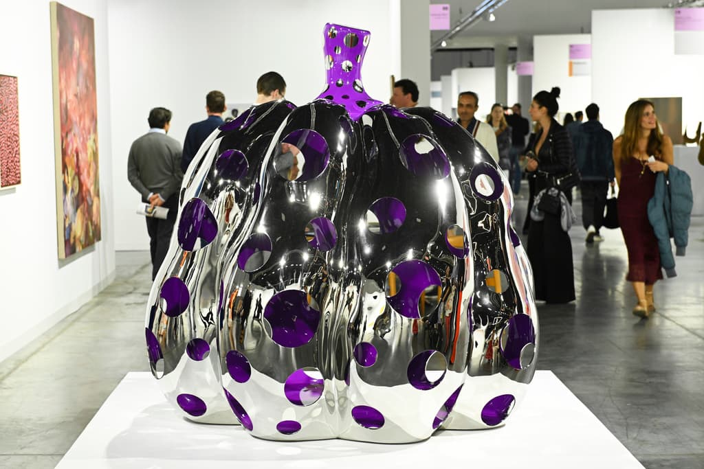 Yayoi Kusama es una de las artistas más cotizadas por las galerías y los compradores de arte contemporáneo