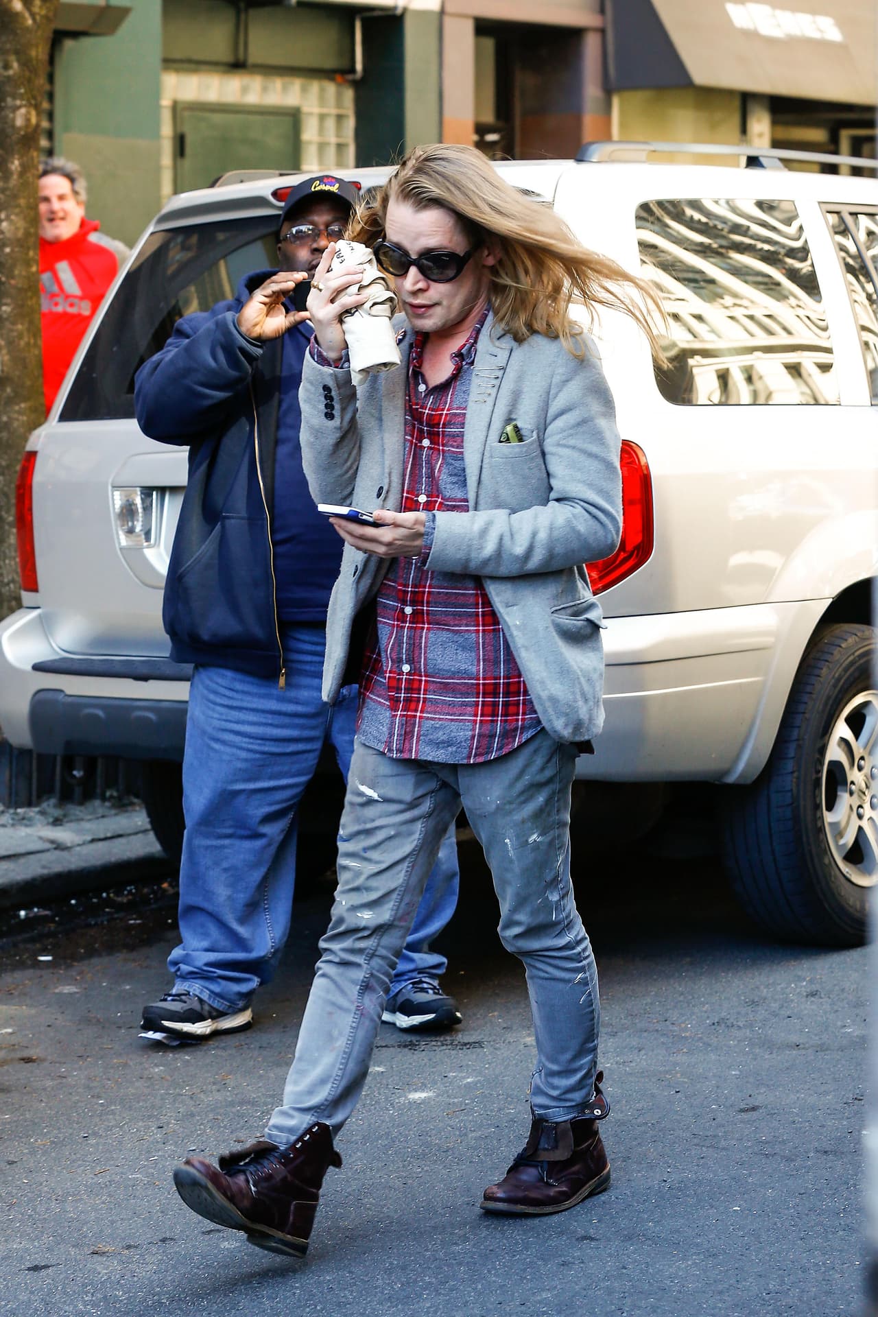 Entre ellos su melena larguísima y un aumento considerable de peso.