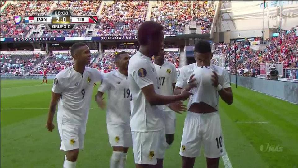 ¡GOOOL! Édgar Bárcenas anota para Panama