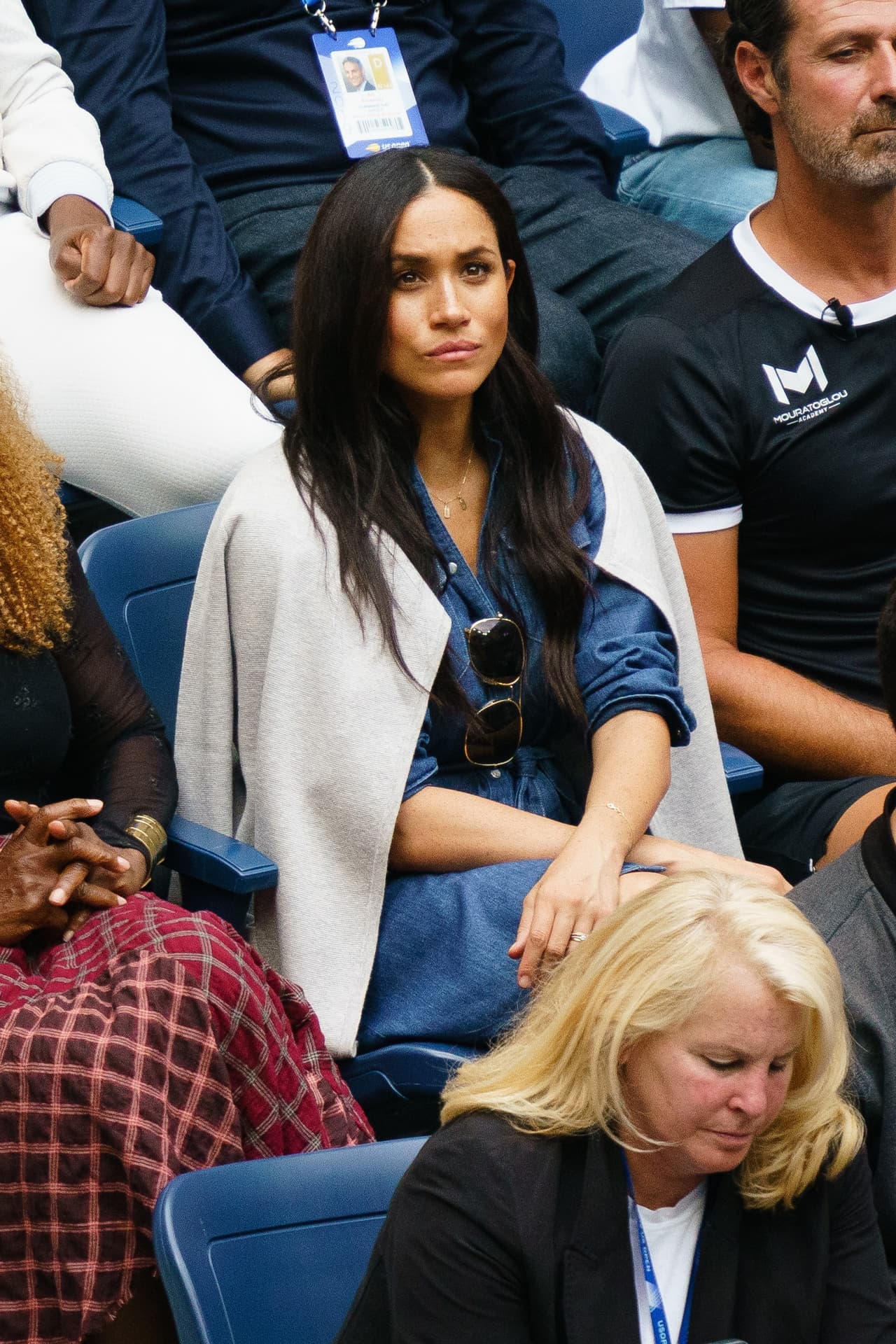 Por primera vez desde que se convirtió en madre, 
<b>Meghan Markle</b> 
<b><a href="https://www.univision.com/famosos/meghan-markle-viaja-sorpresivamente-a-nueva-york-para-apoyar-a-su-amiga-serena-williams-fotos">salió de viaje sin el príncipe Harry y sin su hijo Archie</a></b>. La duquesa de Sussex se trasladó a la Ciudad de Nueva York para 
<b><a href="https://www.univision.com/famosos/emocionada-nerviosa-y-entre-amigos-las-primeras-imagenes-de-meghan-markle-en-el-us-open-desde-nueva-york-fotos" target="_blank">apoyar a su amiga Serena Williams</a></b> en la final de tenis del US Open celebrada el pasado sábado 7 de septiembre.