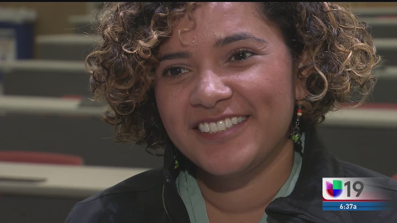 "Tengo ganas de llorar" beneficiarios de TPS que entraron sin visa  al país no tendrán opción para solicitar residencia permanente.