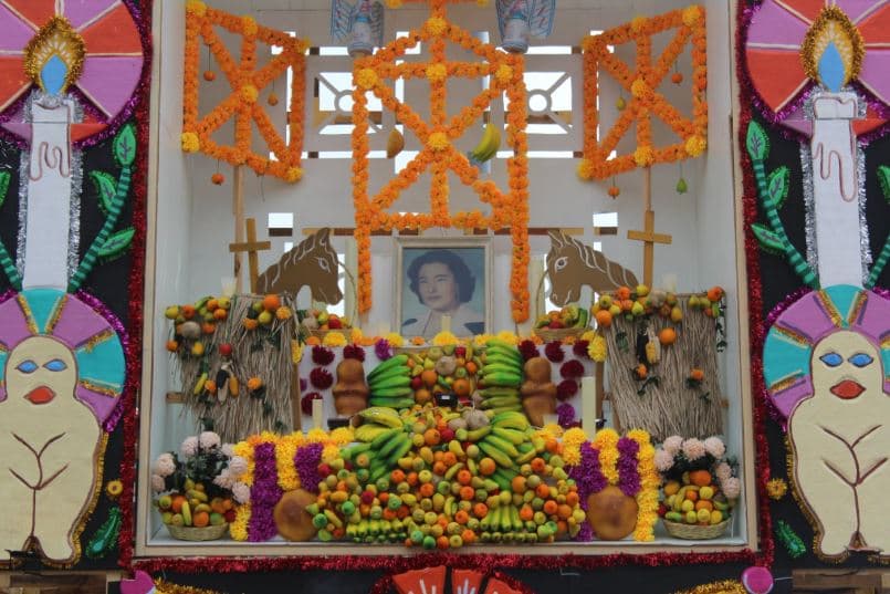 La Secretaría de Cultura de la Ciudad de México informó que el monumental altar estará instalado hasta el próximo 10 de noviembre.