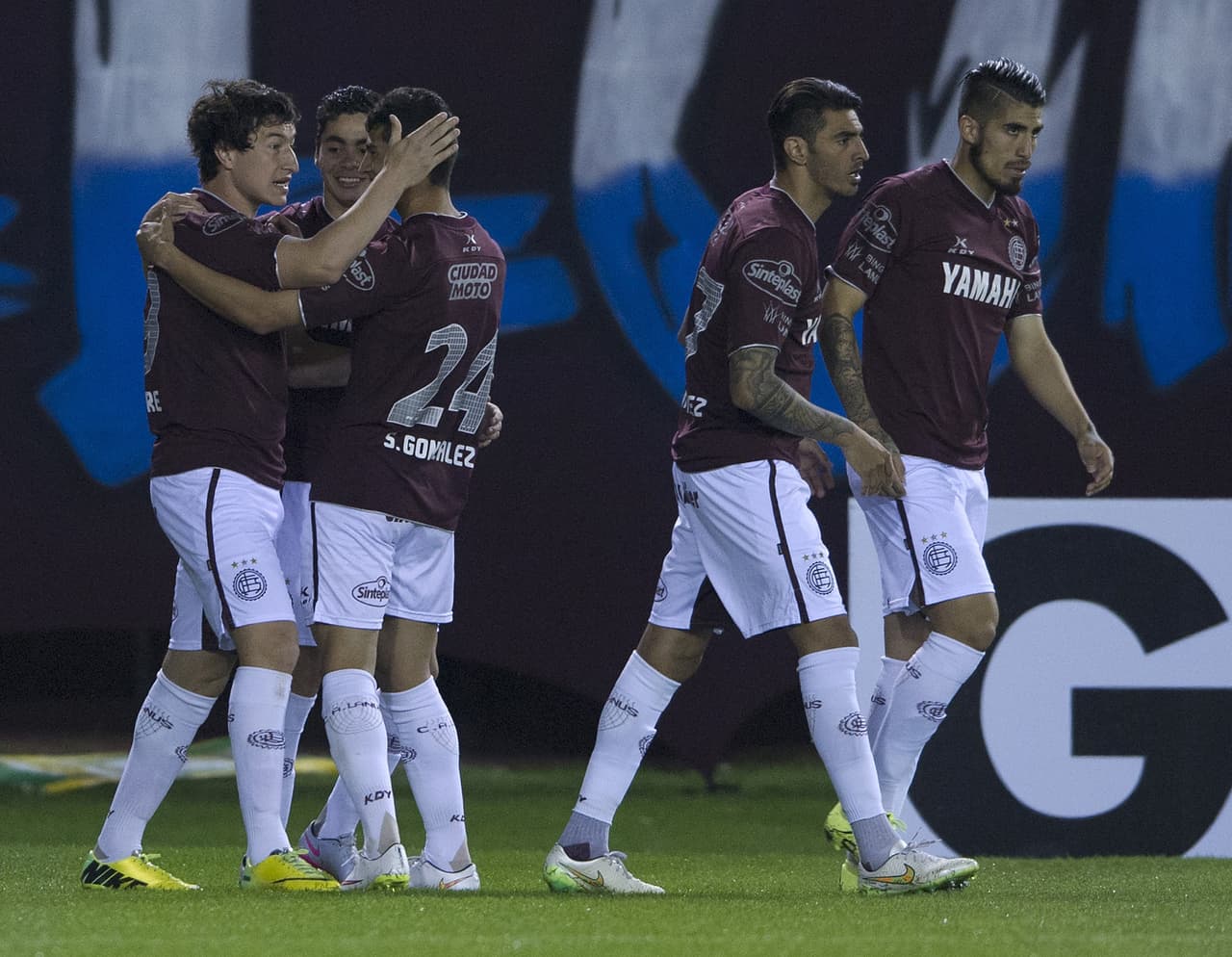 Emelec, Libertad, Lanús y Tolima, últimos invitados a octavos de la Sudamericana