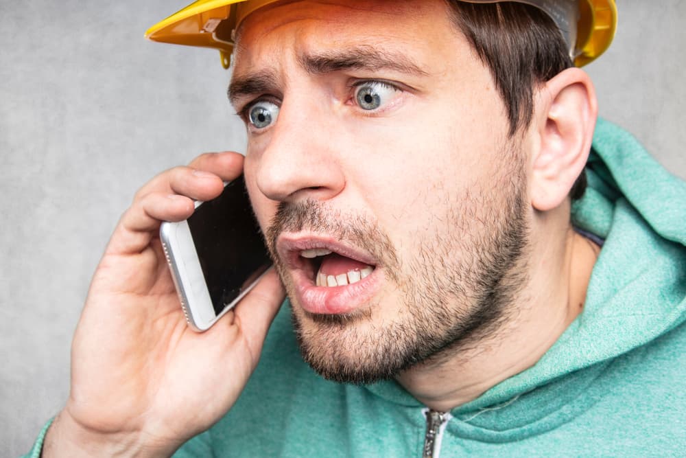 Así que a la hora de compartir la noticia a alguien más, tal vez sean más duros y un tanto imprudentes, porque prefieren decir las cosas como van y al grano. Nada de lloriqueos o voz temblorosa de su parte, y no le importa si a los demás así lo toman.