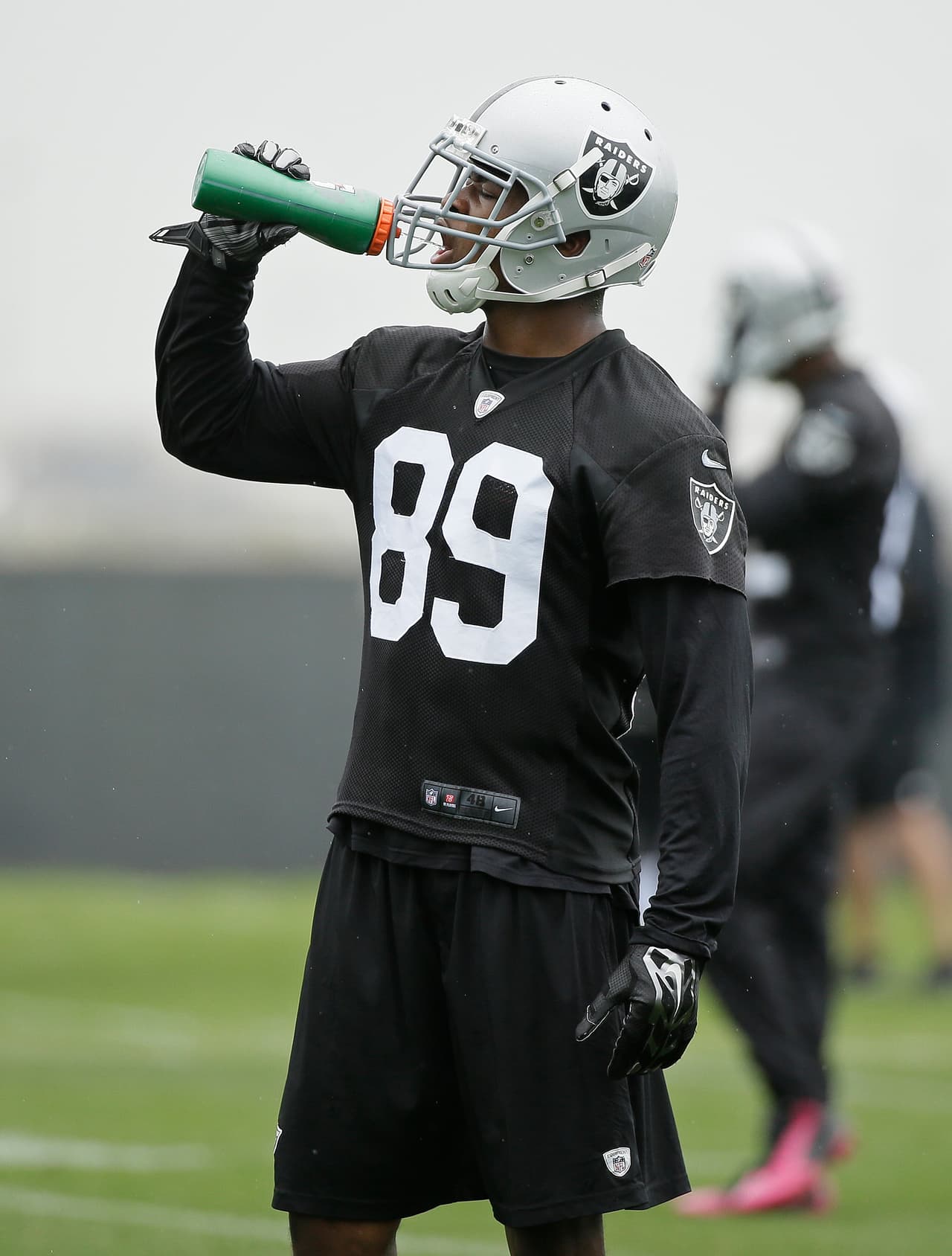 Derek Carr: Amari Cooper tiene todo para ser un estrella con los Raiders