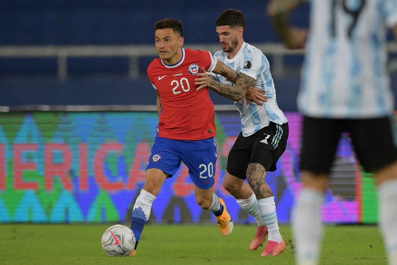Messi hace un golazo pero no alcanzó para que Argentina se llevara los tres puntos ante Chile en el debut de ambos equipos en Copa América.