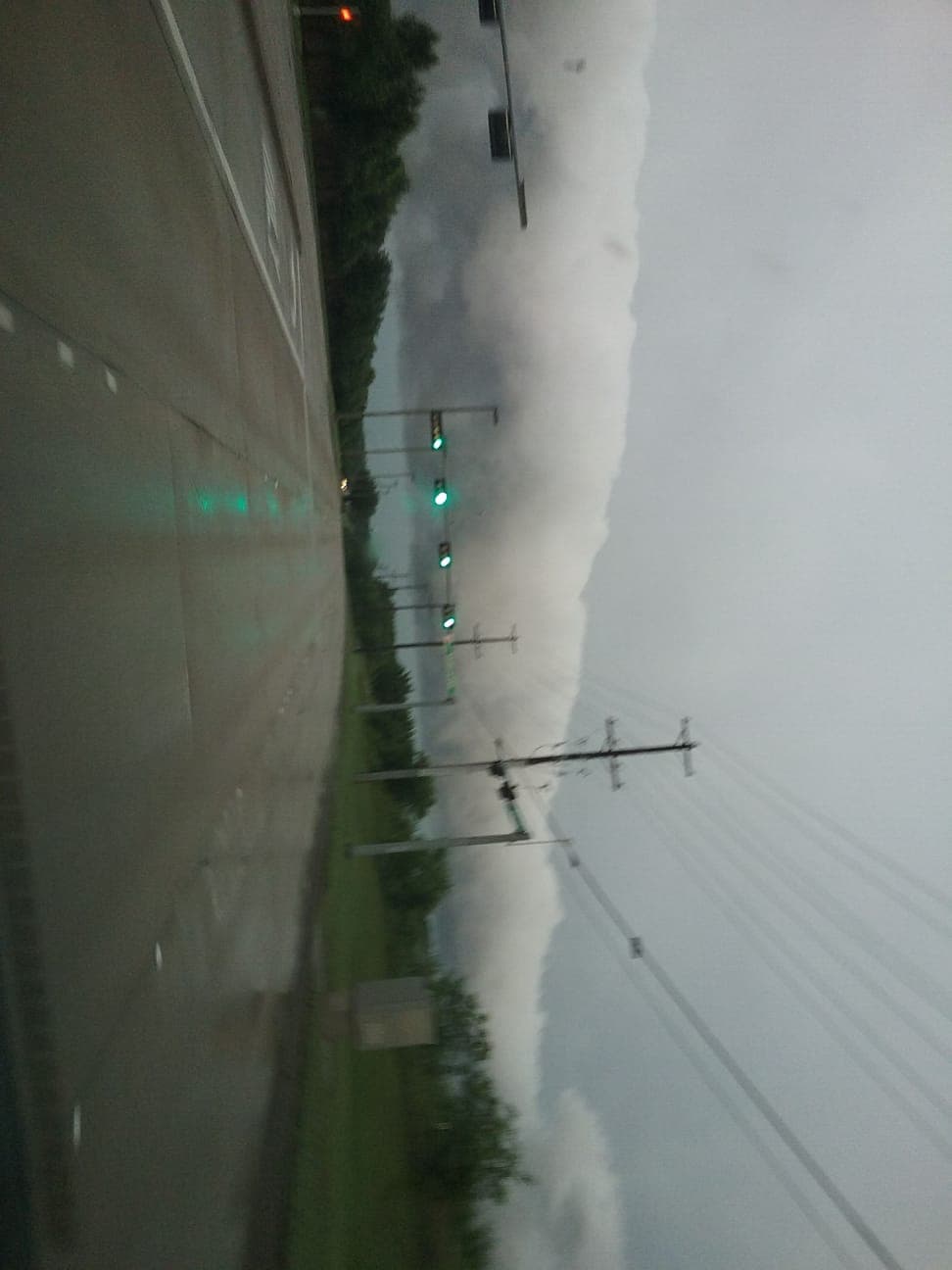 Esta imagen muestra cómo se vio el cielo en Allen, Texas.