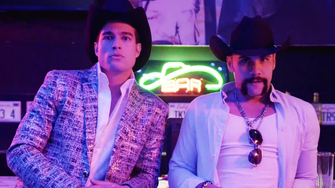 Pocas veces vemos al villano de 
<b><a href="http://www.univision.com/novelas/la-doble-vida-de-estela-carrillo/">'La doble vida de Estela Carrillo'</a></b> con prendas sin estampados.