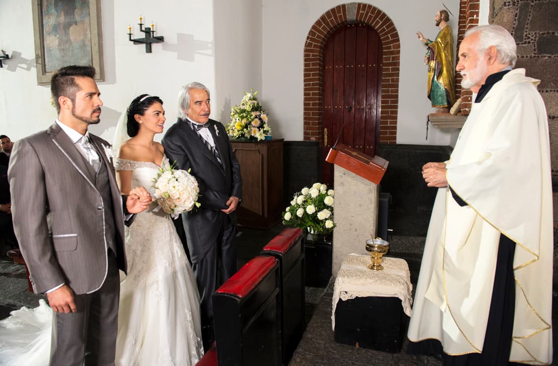 ¿Amor o compromiso? ¡No quisiéramos estar en tu lugar!