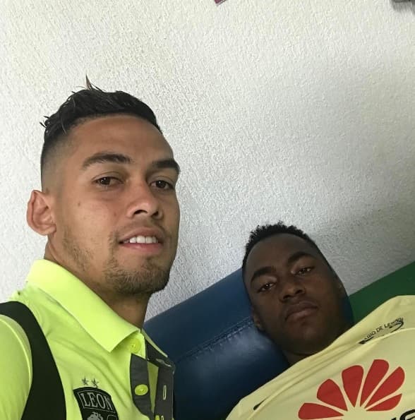 Andrés Andrade se disculpó con Renato Ibarra en el hospital