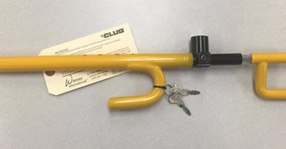 Regalan dispositivos para prevenir el hurto de los autos más robados 