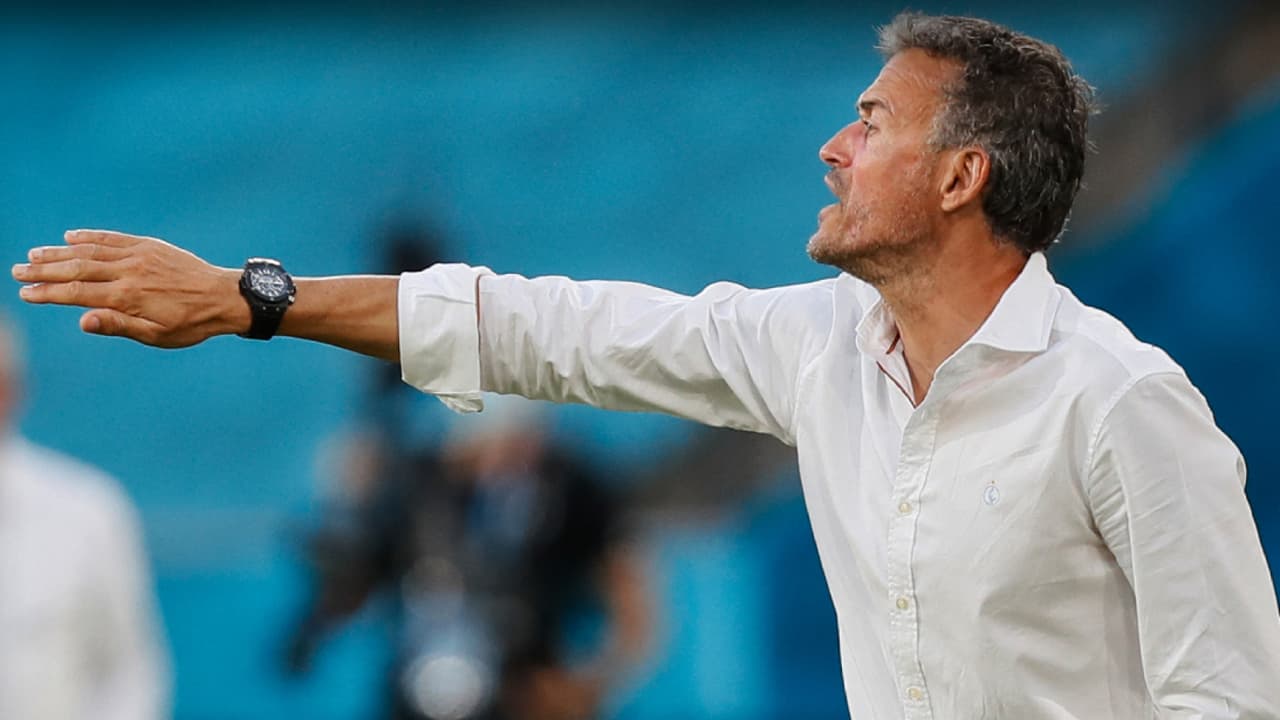 Luis Enrique defiende a Morata tras las críticas de la afición