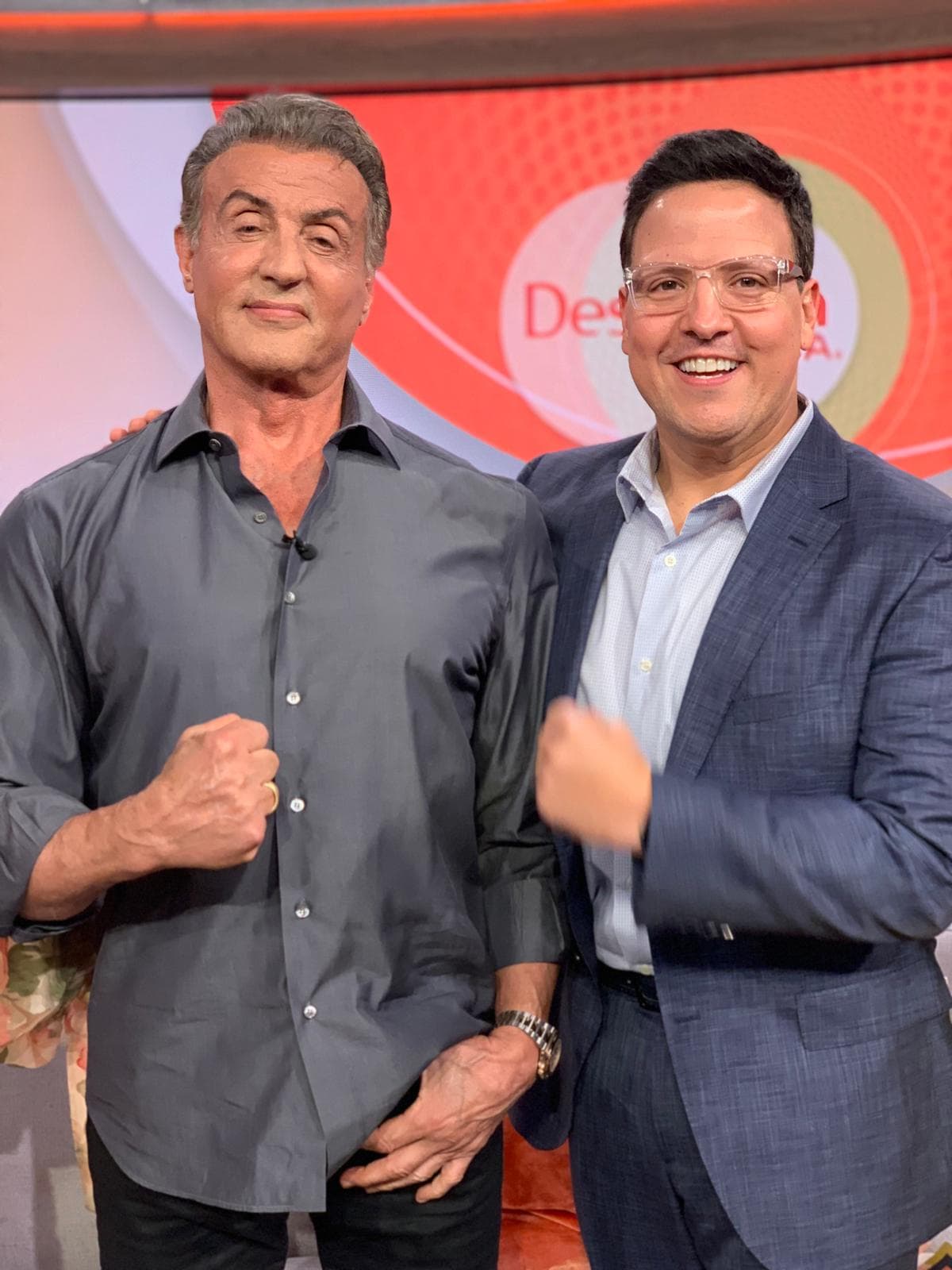 Así como en sus inicios, en los últimos meses ha vivido momentos memorables en Despierta América. Aquí los vemos hombro a hombro con Sylvester Stallone, en el mismo día que se confirma su regreso al show.