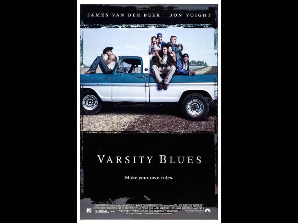 'Varsity Blues' (1999) | Tras la lesión de la estrella del equipo, James Van Der Beek (lo recordarás por Dawson´s Creek) se hace cargo de la situación. Otra lección de que el compañerismo es fundamental para llegar al éxito en el futbol americano.