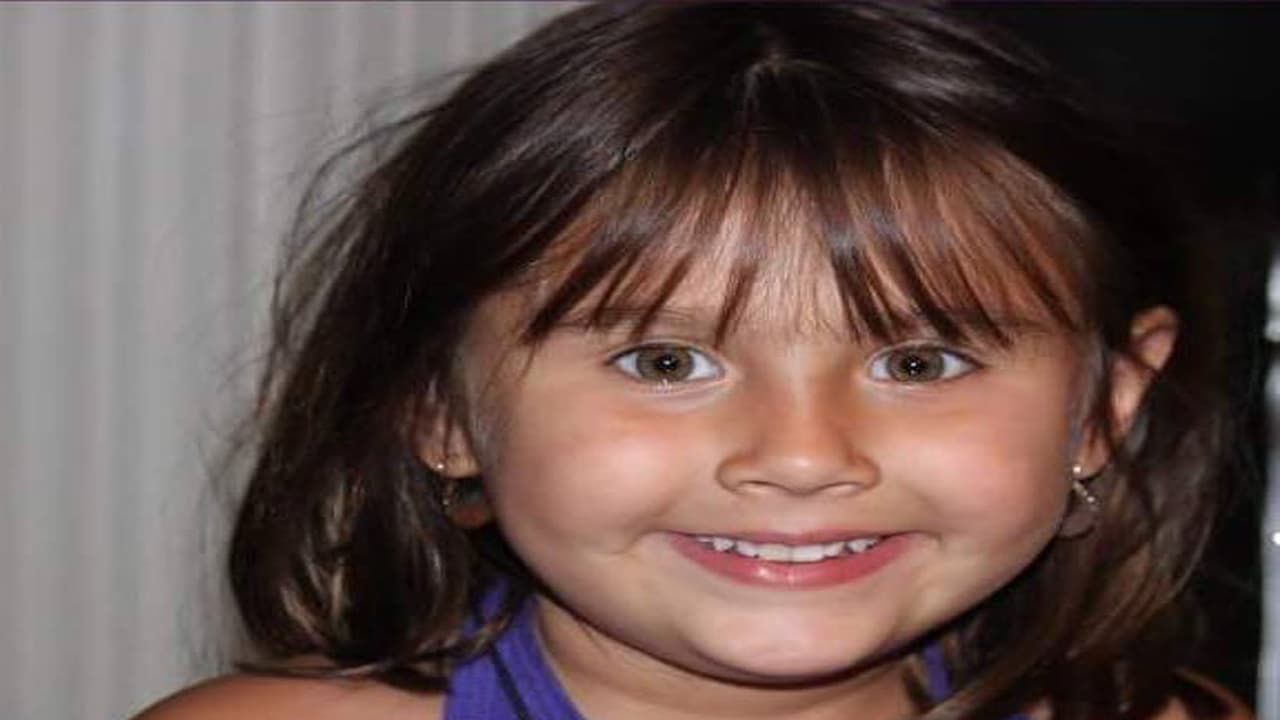 Residentes de Tucson recuerdan a la pequeña Isabel Mercedes Celis con una vigilia