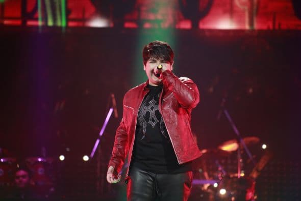 Stephanie fue recibida por Dulce María en su equipo.