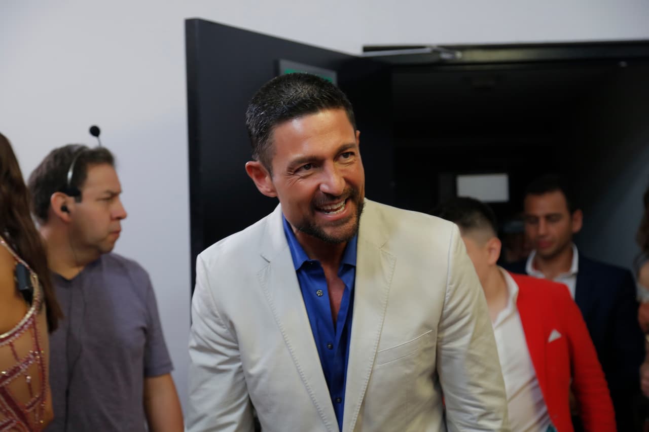 Con una gran sonrisa celebró su triunfo y agradeció a todas sus seguidoras.