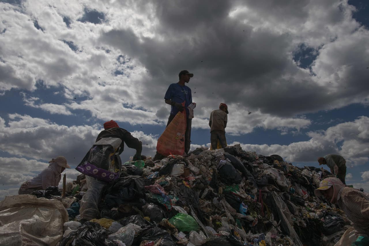 ·El nuevo basurero, llamado "Aterro Sanitário de Brasilia", contará con cinco almacenes donde los recolectores podrán seguir trabajando, según afirman las autoridades.