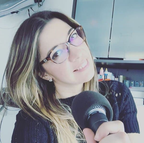 Al lado de Facundo y Omar Chaparro conduce el programa de radio ‘Ya párate’.