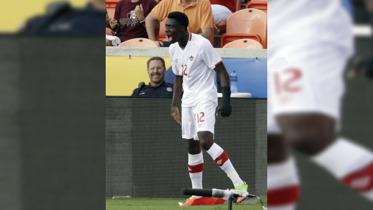 A los 15 años y ocho meses, debutó en la MLS y, posteriormente, formó parte de la selección canadiense de futbol.