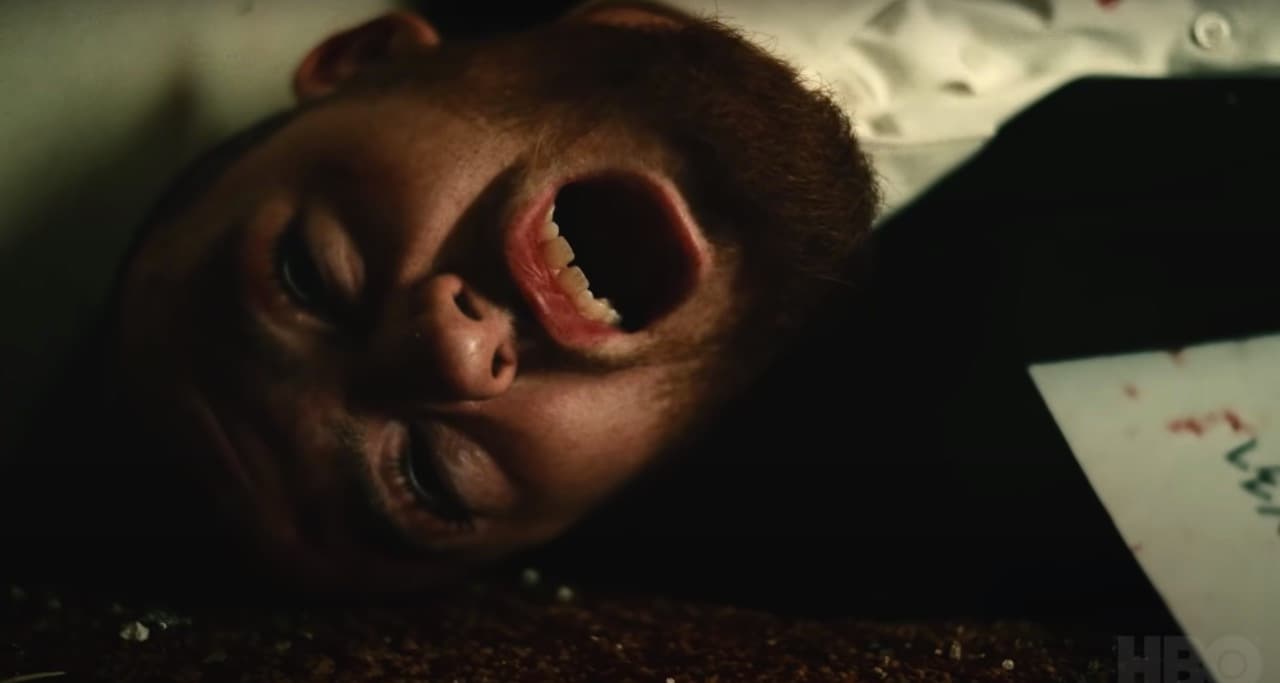 Se negó a ayudar a Rue cuando buscaba drogas, alentó a Lexi con su obra y siempre cuidó de su familia .