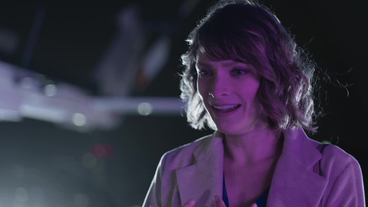 Ella no pudo negarse, ya que no sospecha cuáles son las verdaderes intenciones de la familia Larios, quien solo busca que quede embarazada para tener acceso a la herencia del fallecido Carlos Larios.