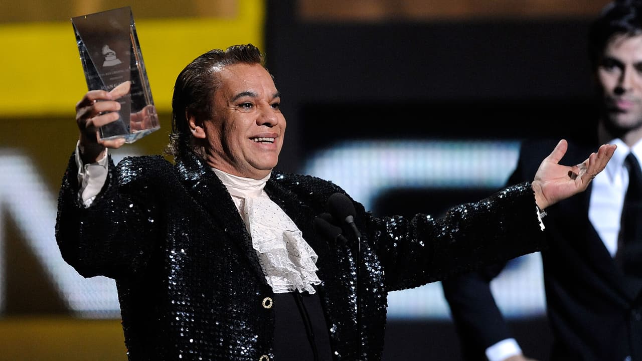 En varias ocasiones se escapó del internado pero siempre lo encontraban y tenía que volver. "Ya no aguanté. La libertad es un deber, por eso me salí”, comentó ‘El Divo de Juárez’.