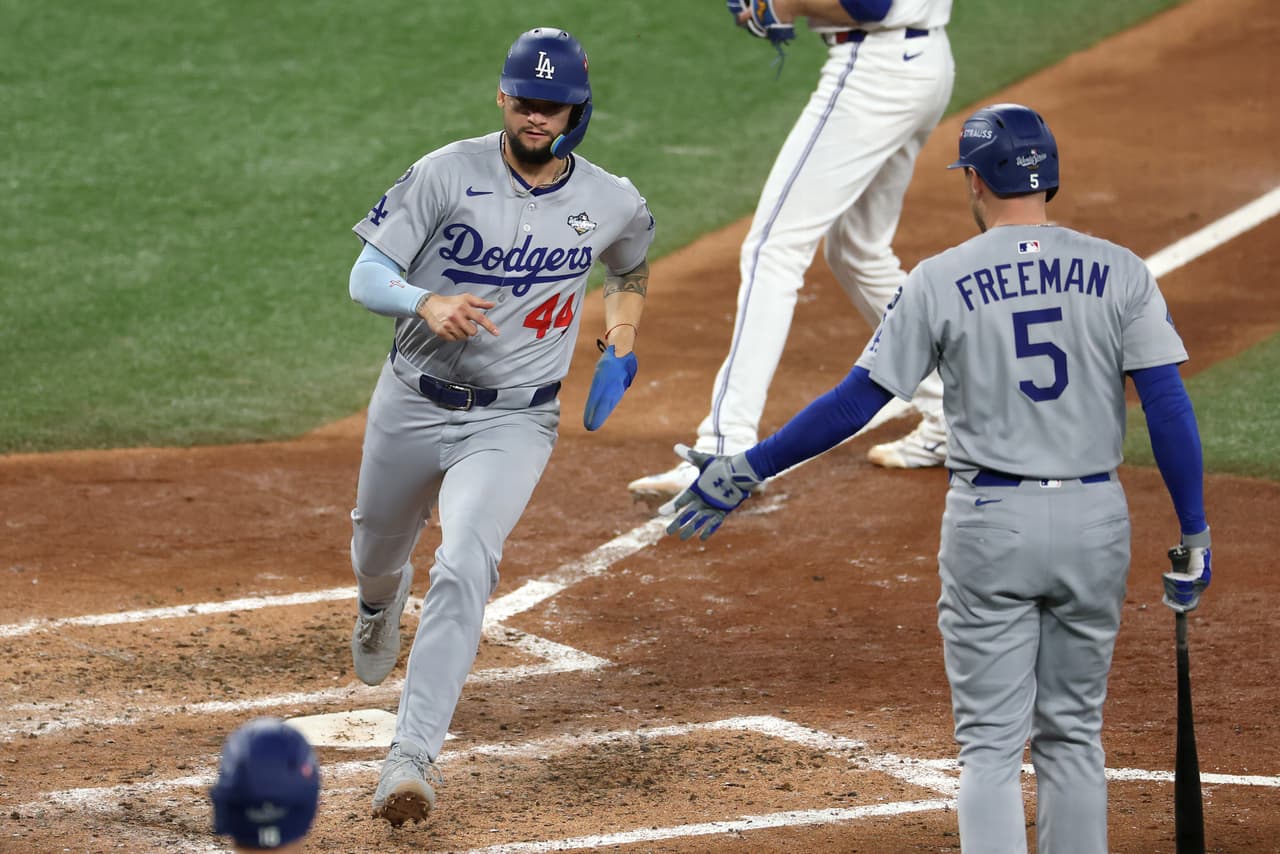Andy Pages anotó en el octavo inning.