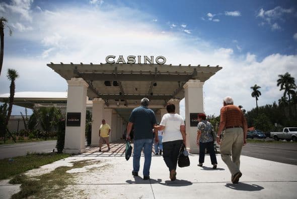9 - Hialeah, FL - El cafecito y la comida barata están buenos en la ciudad más latina de Estados Unidos, pero hay muy poco ambiente estudiantil, según WalletHub.