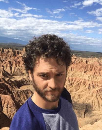 <a href="https://www.univision.com/famosos/belinda-reencuentro-christopher-uckermann-romance-ruptura-fotos">Christopher Uckermann, con quien Belinda</a> compartió créditos en 'Amigos x siempre' en el año 2000, fue el primer amor de la también empresaria.