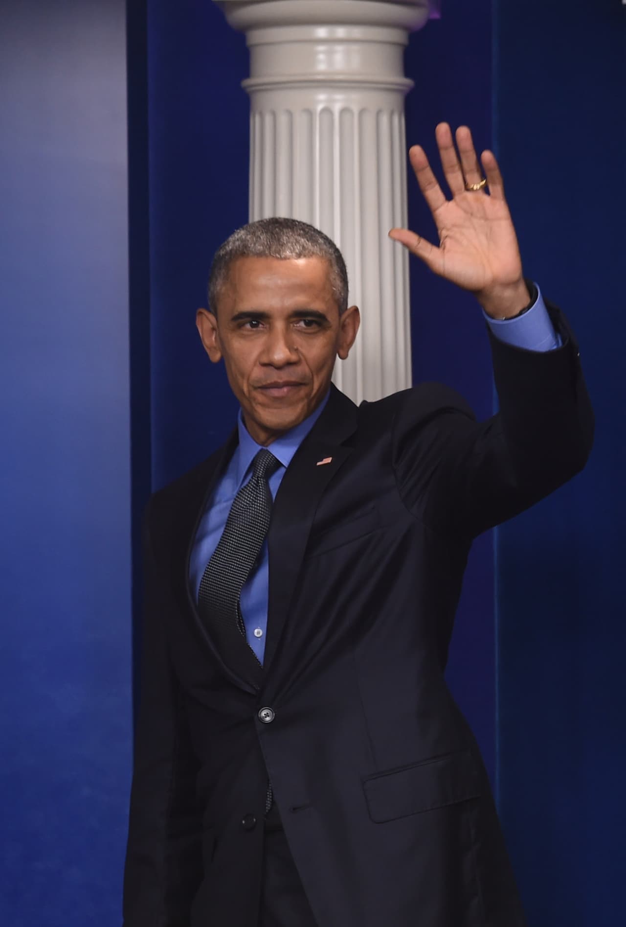 Debido a la carga emocional que supone tratar de dejar un legado consistente y los obstáculos constantes que ha enfrentado por parte de sus adversarios políticos. Sin embargo, su Sendero de la Vida en el número dos augura una etapa de muchas satisfacciones personales, y sobre todo, las raíces de lo que se considerará en la historia los logros del Presidente Obama durante sus ocho años en la Casa Blanca.