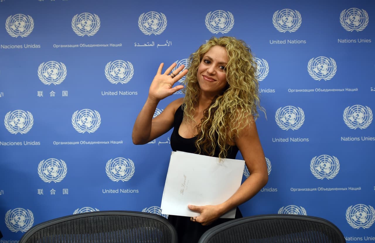 Continuará trabajando en causas humanitarias lo cual le seguirá ganando el reconocimiento internacional y sus iniciativas filantrópicas la llevarán a lugares donde debe cuidarse debido a las tensiones internacionales que existirán en los países que visite durante el ciclo posterior a los eclipses de septiembre.