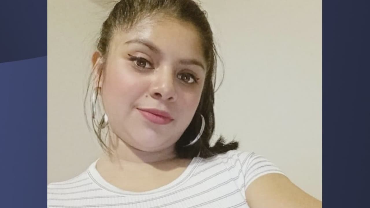 Los familiares exigen justicia para Esmeralda DeLuna, que fue asesinada delante de sus tres hijos en el área de Villa Park. Ante cualquier acto violento en los hogares, está disponible la línea de atención 1-877-863-6338.