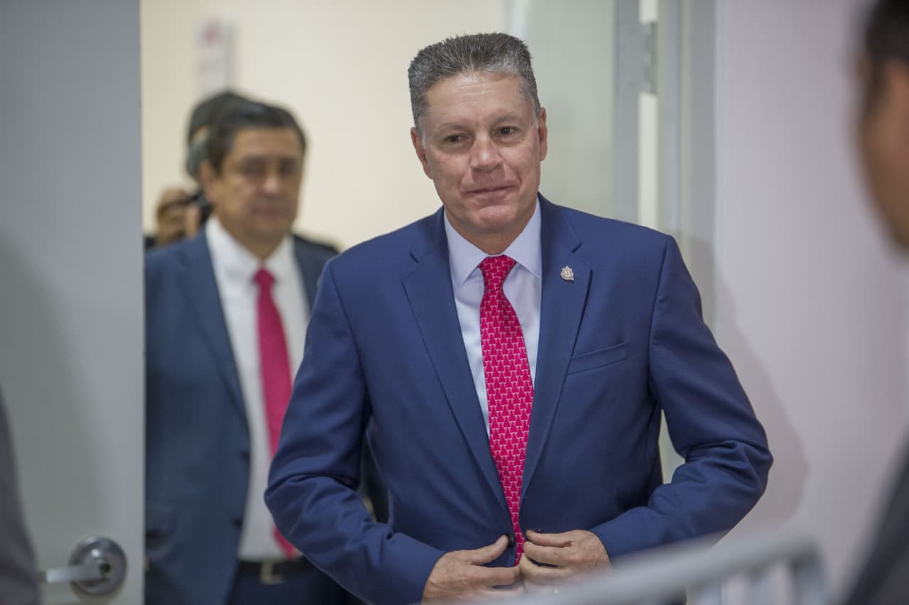 Ricardo Peláez se distinguía por sus remates de cabeza. Actualmente es director técnico de Chivas.