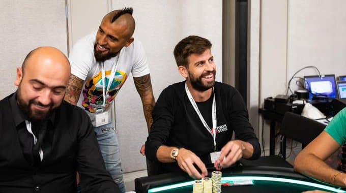 Piqué y Vidal se embolsan casi medio millón de euros en el póker