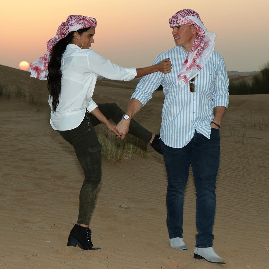 "Conocen a Francisca,
<b><a href="https://www.univision.com/shows/despierta-america/plena-y-enamorada-francisca-lachapel-viajara-nuevamente-a-italia-pero-esta-vez-con-su-amado-francesco-fotos" target="_blank">ella siempre está soñando</a></b>. Como tenemos muchos amigos que han hecho esto reciente (comprometerse), ella me dijo 'quiero algo extraordinario, especial'. Fuimos a Dubái porque tenía unos días libres", dijo el empresario, quien nació en Estados Unidos, pero sus padres son de origen italiano.
<br>