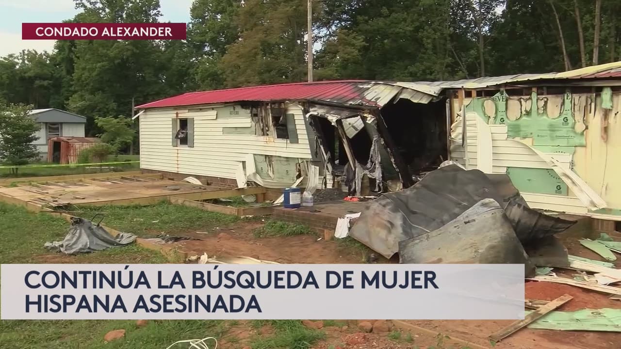 Autoridades buscan a mujer hispana