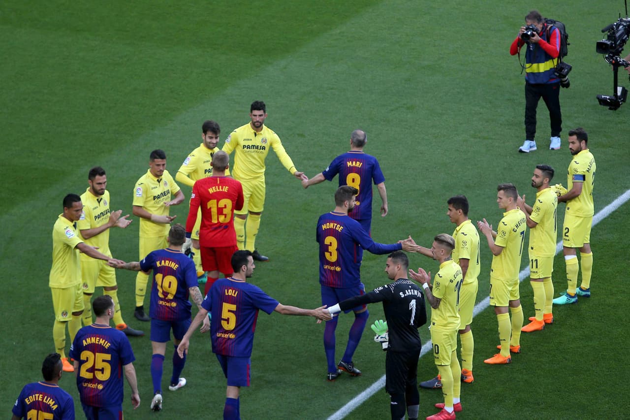 La goleada de Barcelona 4-1 contra Villarreal por la fecha 36 de la Liga de España tuvo como detalle especial la recepción con pasillo de parte del rival del campeón en el Camp Nou.
