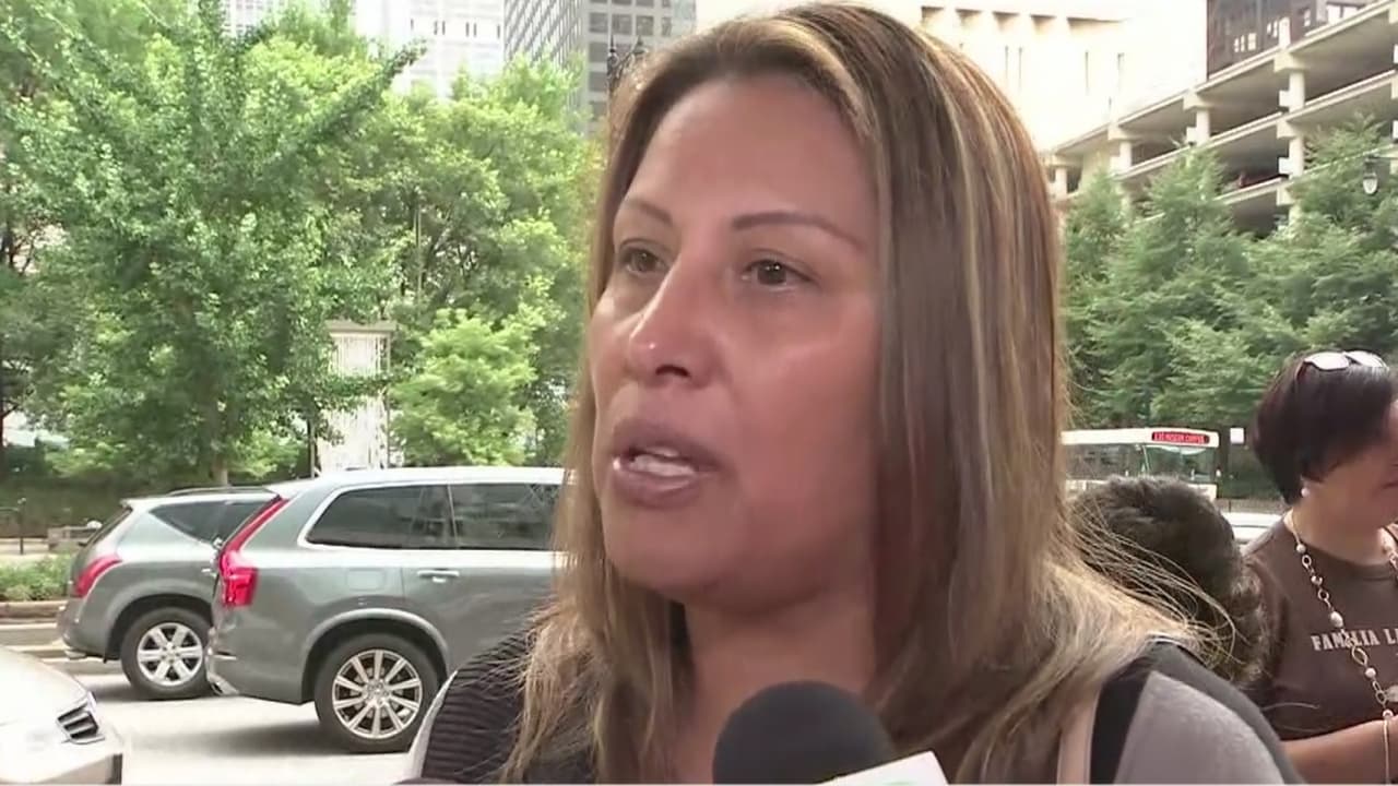 “Seguiré luchando hasta el último momento para poder quedarme”, dice Francisca Lino, inmigrante de Chicago que ya tiene fecha de deportación