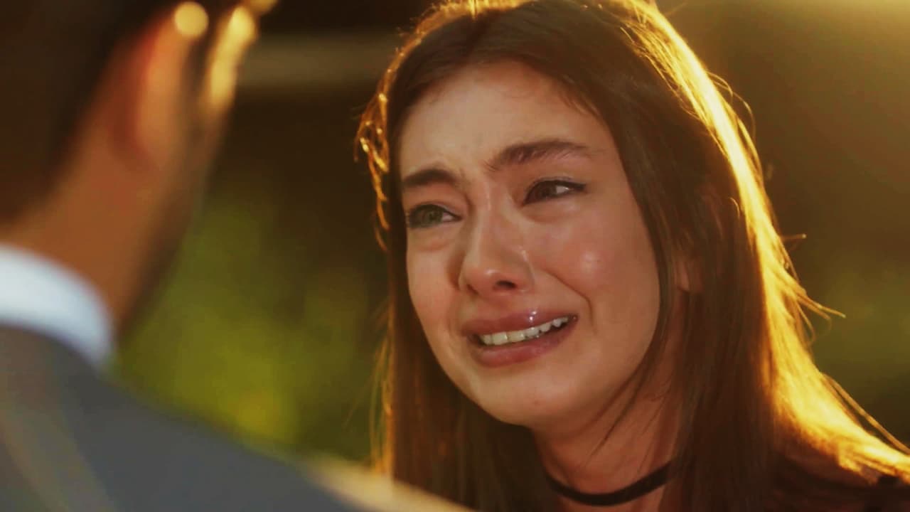 Un año después de todo el calvario que vivieron por separados, Nihan y Kemal se reencontraron, pero ella no se sintió con las fuerzas para decirle que Deniz era su hija.