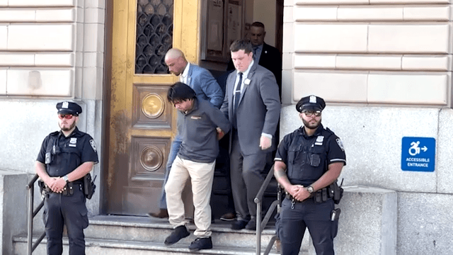 <b>Franklin Batallas</b>, ecuatoriano de 44 años, está acusado de asesinar a puñaladas a Contreras en septiembre cerca de un parque de
<b> El Bronx</b>, después de que ella 
<b>terminara la relación.</b>